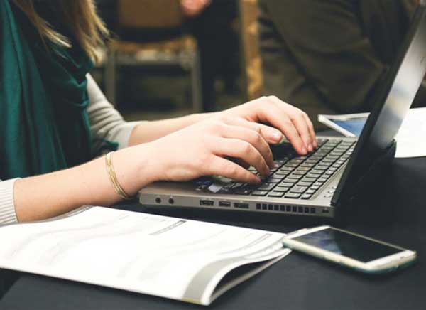 cac-quy-tac-giup-mat-khoe-du-nhin-may-tinh-nhieu