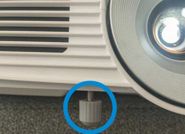 cach-chinh-may-chieu